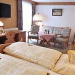 Landgasthof/landhaus Waldlust בית הארחה 3*
