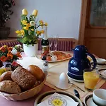 Landgasthof/landhaus Waldlust בית הארחה